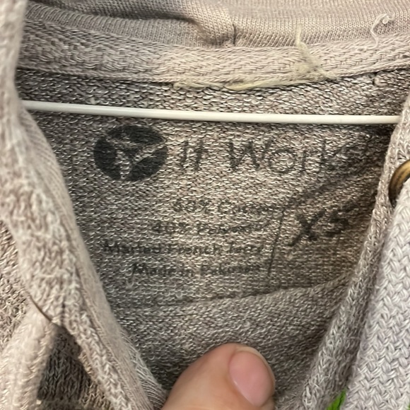 IT Works Global xs gray hoodie sweatshirt - Picture 3 of 5